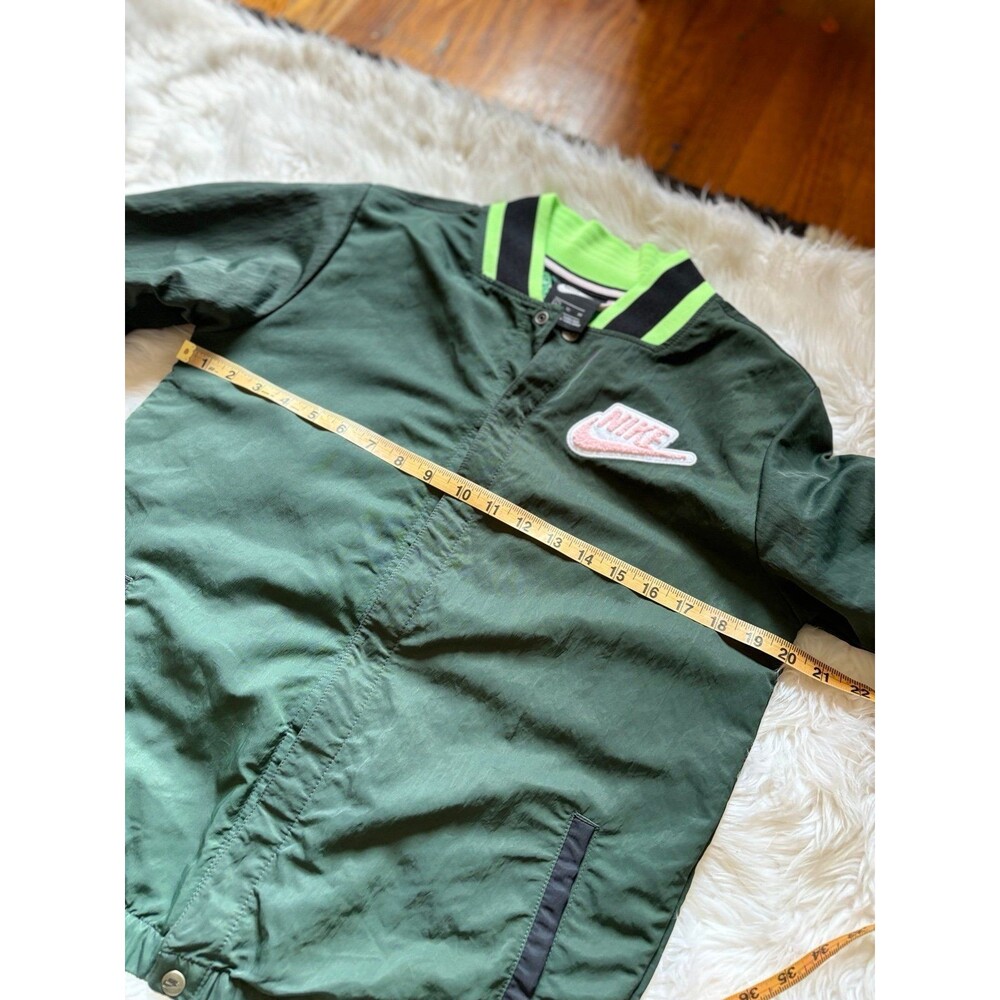 Nike jacket - Picture 6 of 9